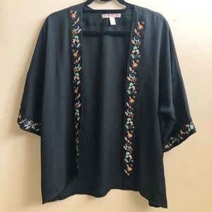 Embroidered relaxed fit kimono